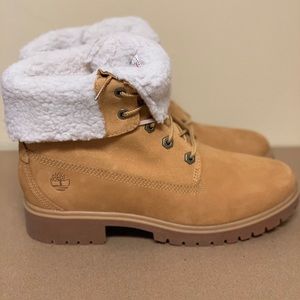 Timberland women’s fleece fold down boots